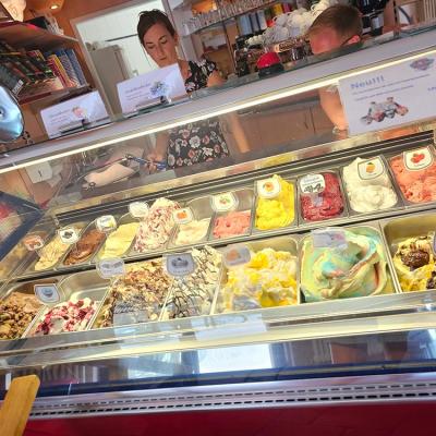 Beschriftung Eisturhe Eiscafe21 Luckenwalde 12