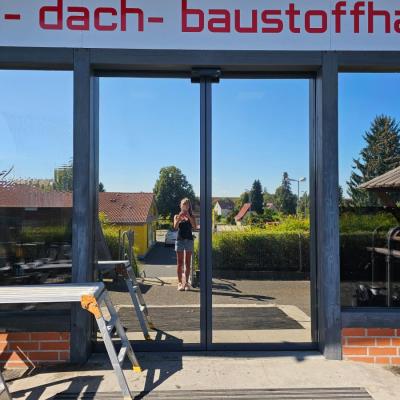 08 Schaufensterbeschriftung Spiegelfolie 06